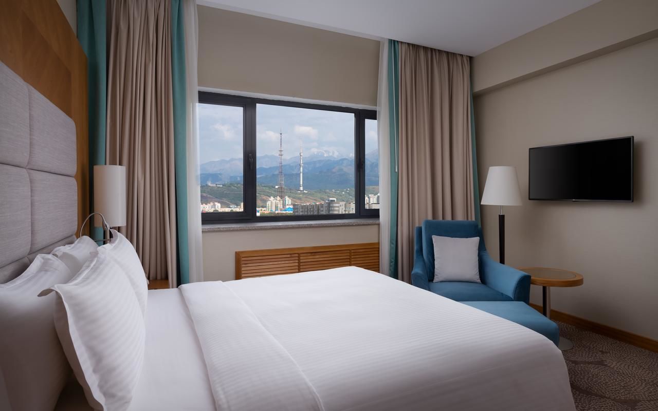 Отель DoubleTree by Hilton Almaty Алматы