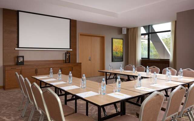 Отель DoubleTree by Hilton Almaty Алматы-36