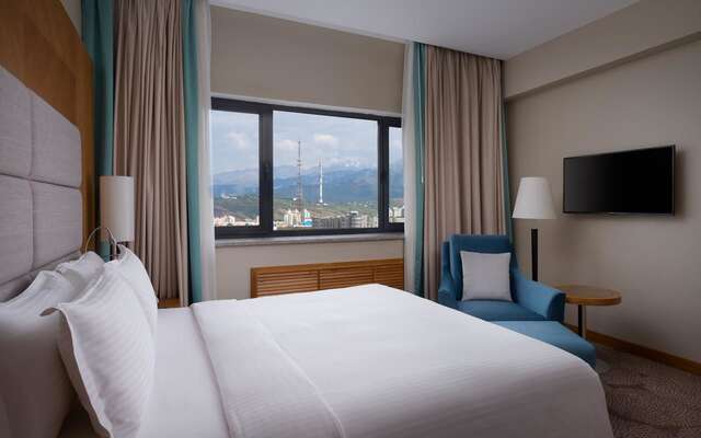 Отель DoubleTree by Hilton Almaty Алматы-7